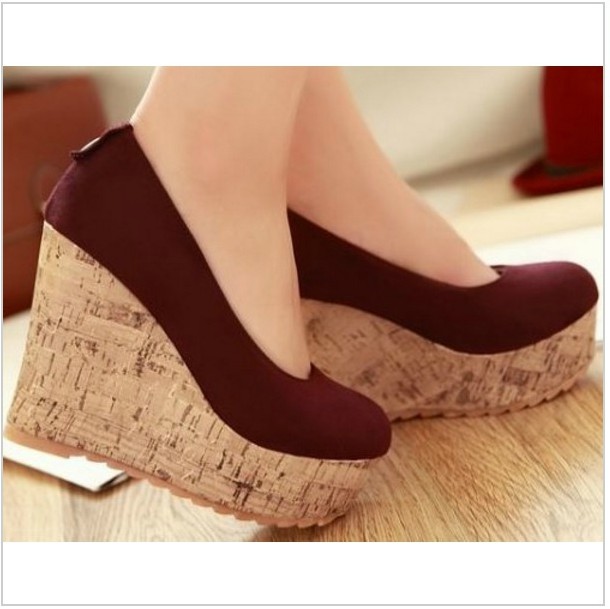 cute trendy wedges