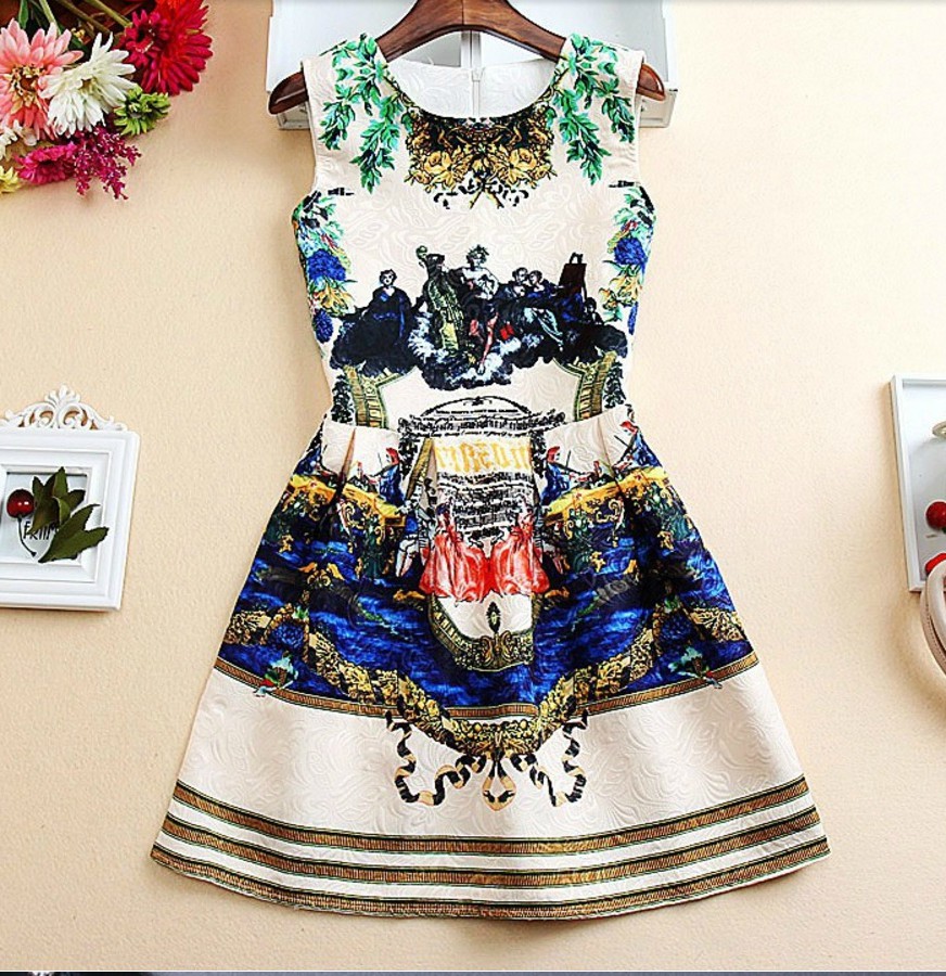 Beautiful Vintage Inspired Sleeveless Printed Dress