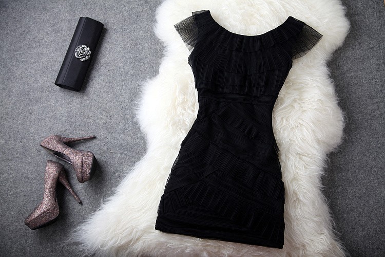 Elegant Body Con Black Party Dress