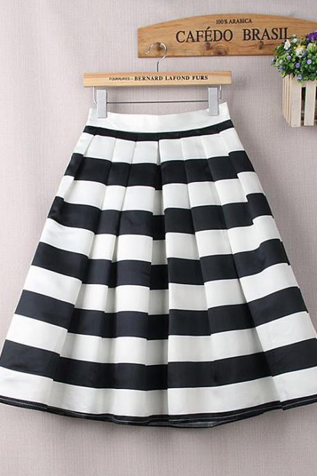 Stylish Black and White Stripe Midi Skirt