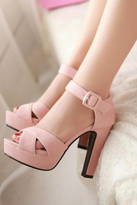 Stylish Buckle Design High heels Fashion Sandals