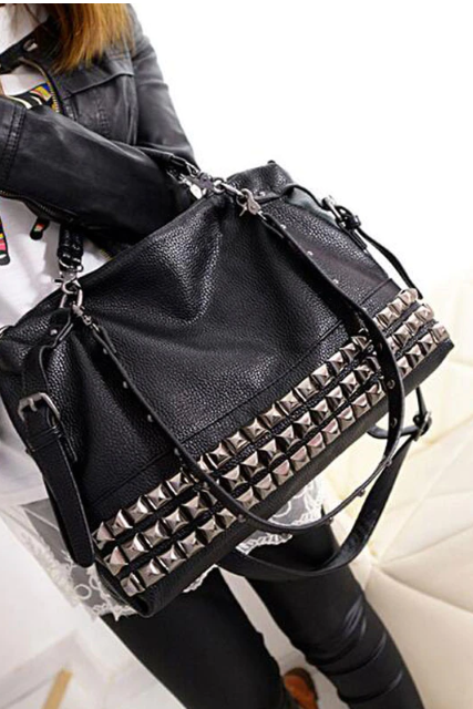 Black Studded Large Capacity Women's Leather Handbag