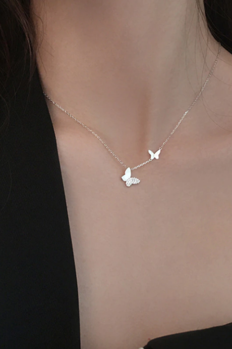 Butterfly Sweater Chain