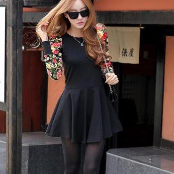 Vintage Style Black Floral Print Long Sleeve Skater Dress on Luulla