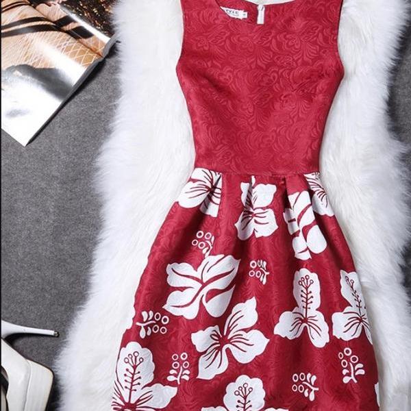 Summer backless V-neck dress main image 1