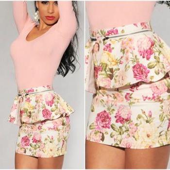 Gorgeous Floral Printed Pe..