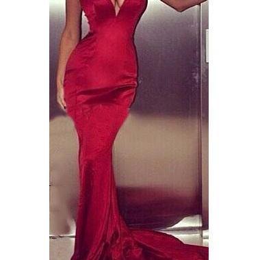 Gorgeous Sweetheart Neckline Red Dress on Luulla