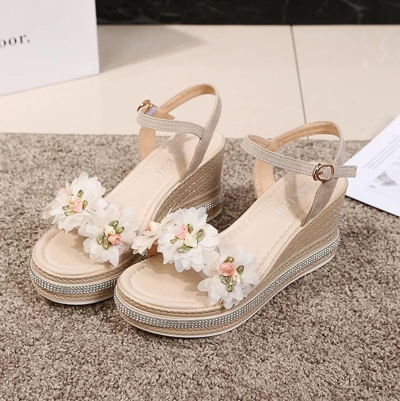 Raw Hem Wedge Buckle Sandals main image 0