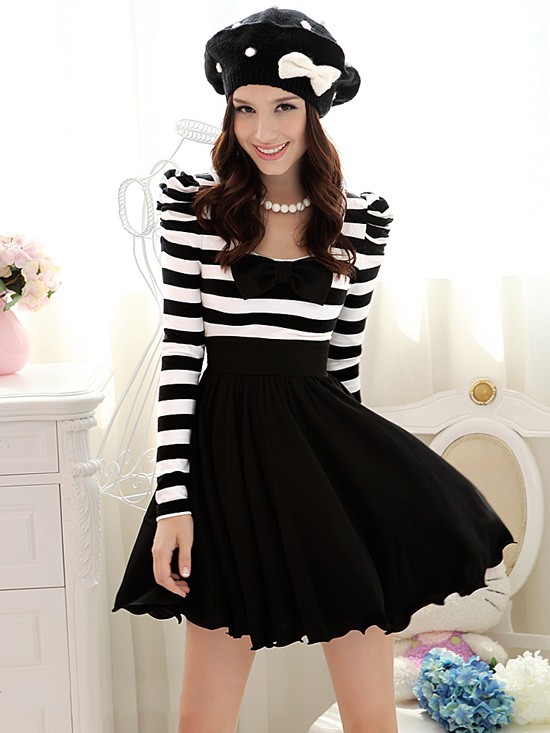 Cute Black And White Stripes Pleated Dress With Bow on Luulla